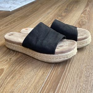 Madden Girl espadrille slides. Small platform.